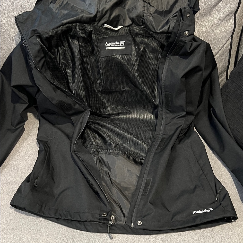 Avalanche Black Outdoor Packable Jacket - image 4